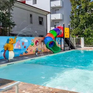 Filmare 3* Riccione